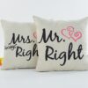 Linen valentine couple hugging pillowcase - Image 2