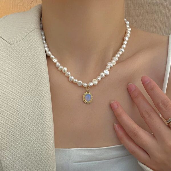 Winter Baroque Pearl Necklace Elegant